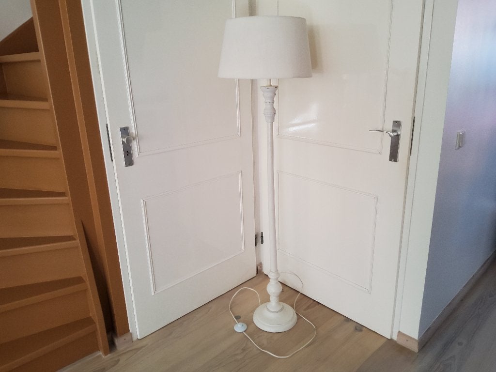 Staande lamp, Huis en Inrichting, Lampen | Vloerlampen, Ophalen, Gebruikt, Hout, 150 tot 200 cm