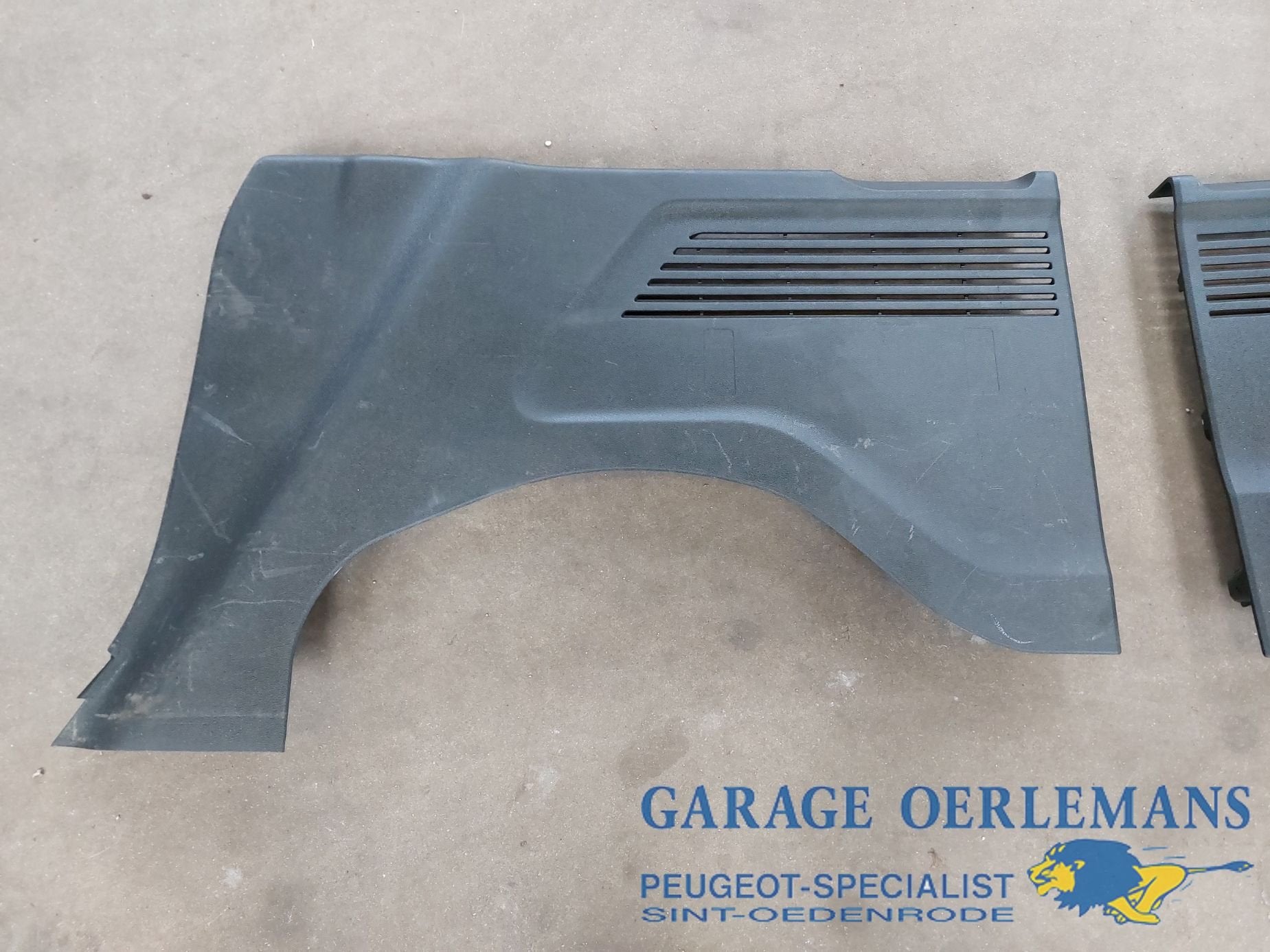 laadruimte bekleding rechts peugeot partner, 9817651677, Auto-onderdelen, Interieur en Bekleding, Gebruikt, -, -, ARN erkend