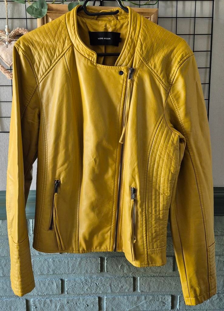 Vero Moda pu jasje maat M, Ophalen of Verzenden, Zo goed als nieuw, Maat 38/40 (M), Geel