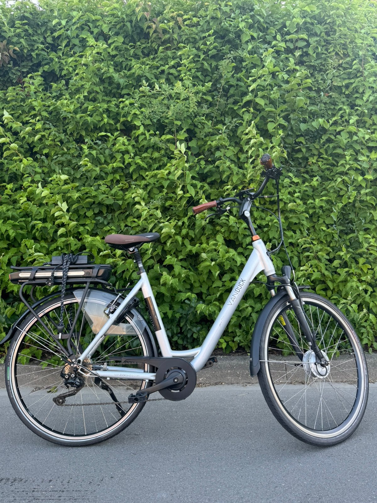 Van Dijck elektrische fiets - framemaat 53, Gebruikt, 51 tot 55 cm, 50 km per accu of meer, Ophalen