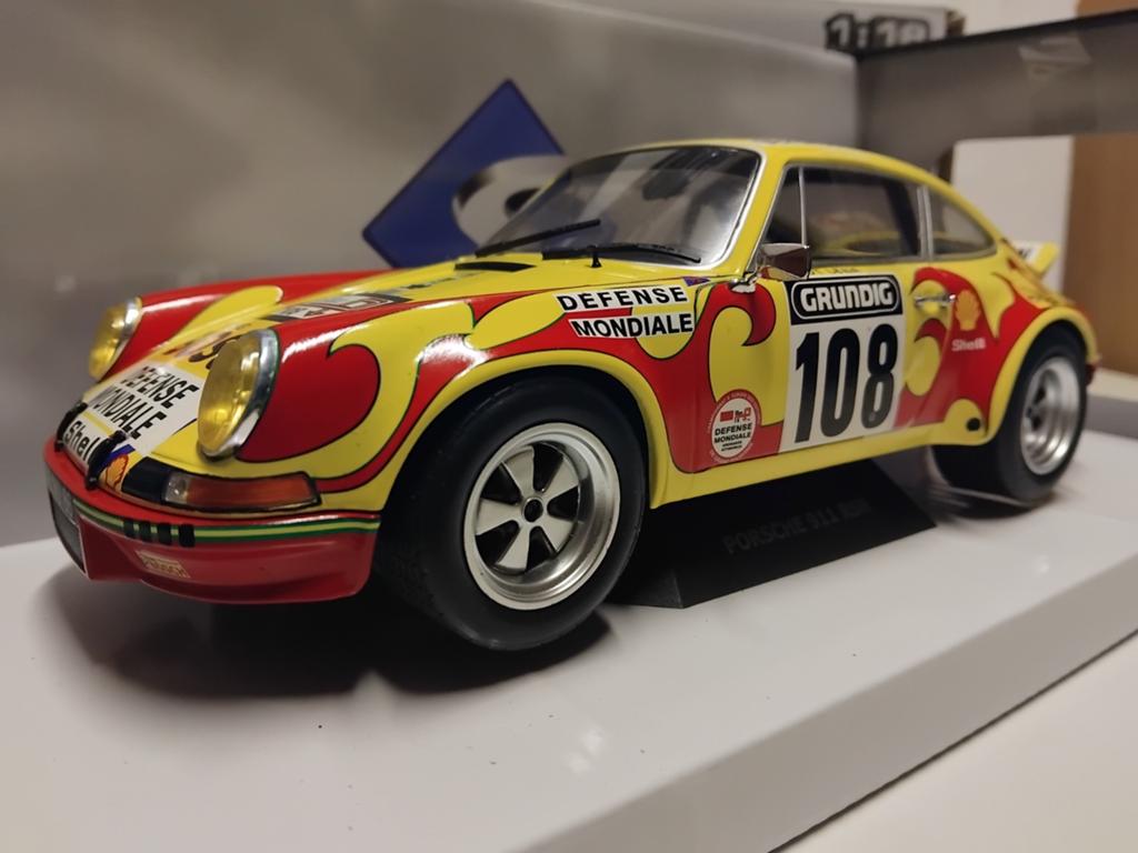Porsche 911 RSR #108 geel Tour 1973 Solido 1:18 KRD, Hobby en Vrije tijd, Modelauto's | 1:18, Ophalen of Verzenden, Zo goed als nieuw
