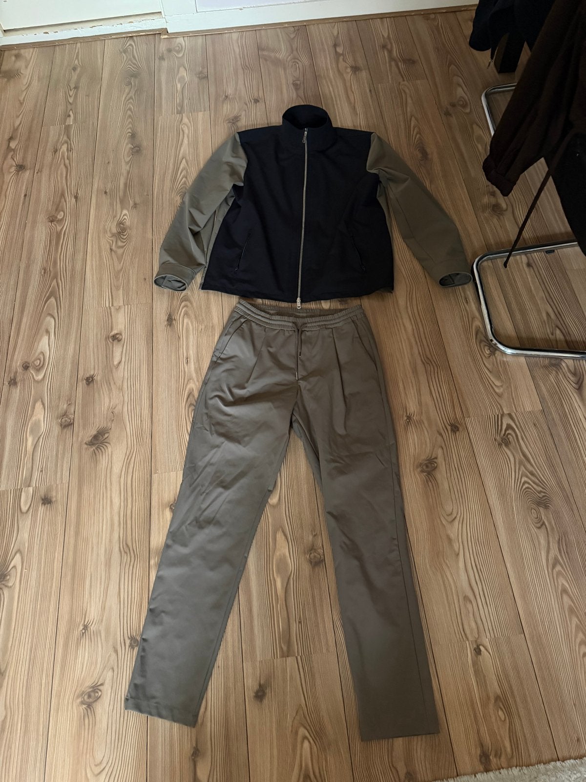 Calini Trainingspak - Zwart/Grijs - Maat M, Kleding | Heren, Ophalen of Verzenden, Zo goed als nieuw, Maat 48/50 (M), Zwart
