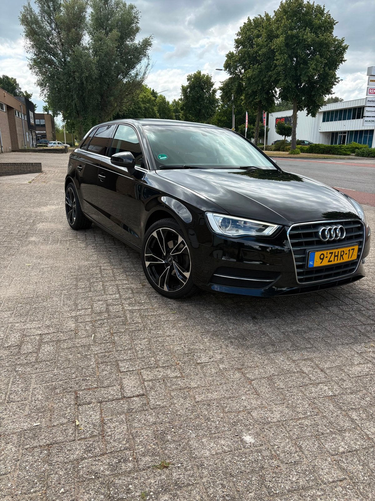 Audi A3 1.2 Tfsi 81KW SB S-tronic 2015 Zwart, Stof, Zwart, 4 cilinders, Zwart