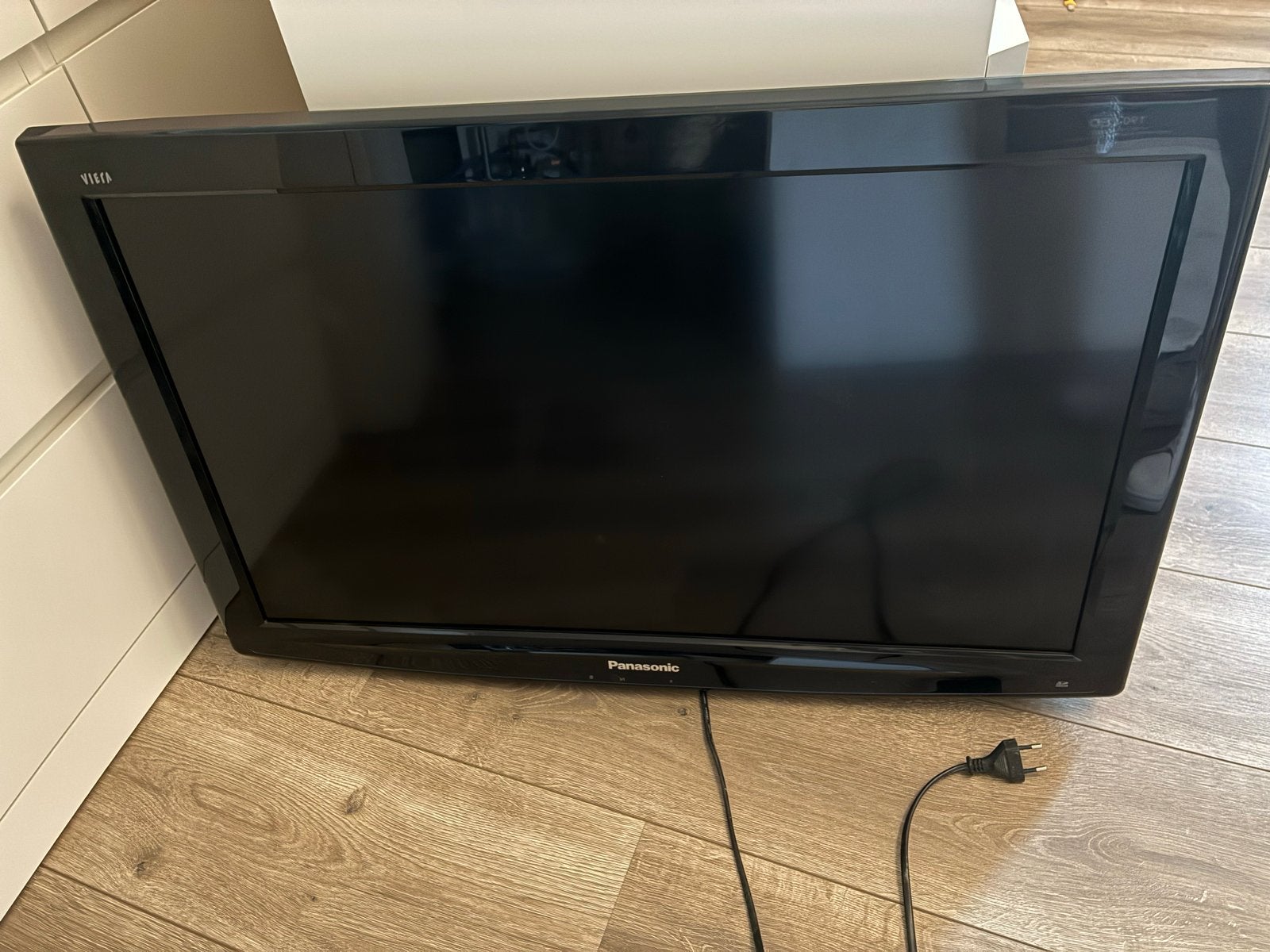 Panasonic TX-L32U10E 32 inch LCD TV met afstandsbediening, Ophalen, Gebruikt, Panasonic, 50 Hz