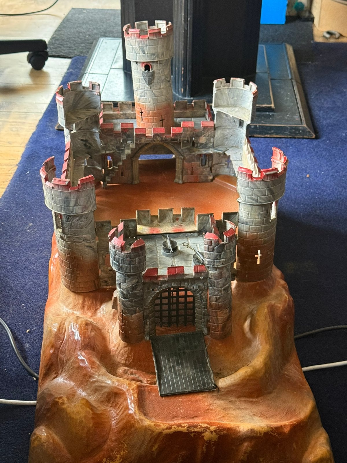 Ridderkasteel en Cowboyfort, Ophalen, Gebruikt