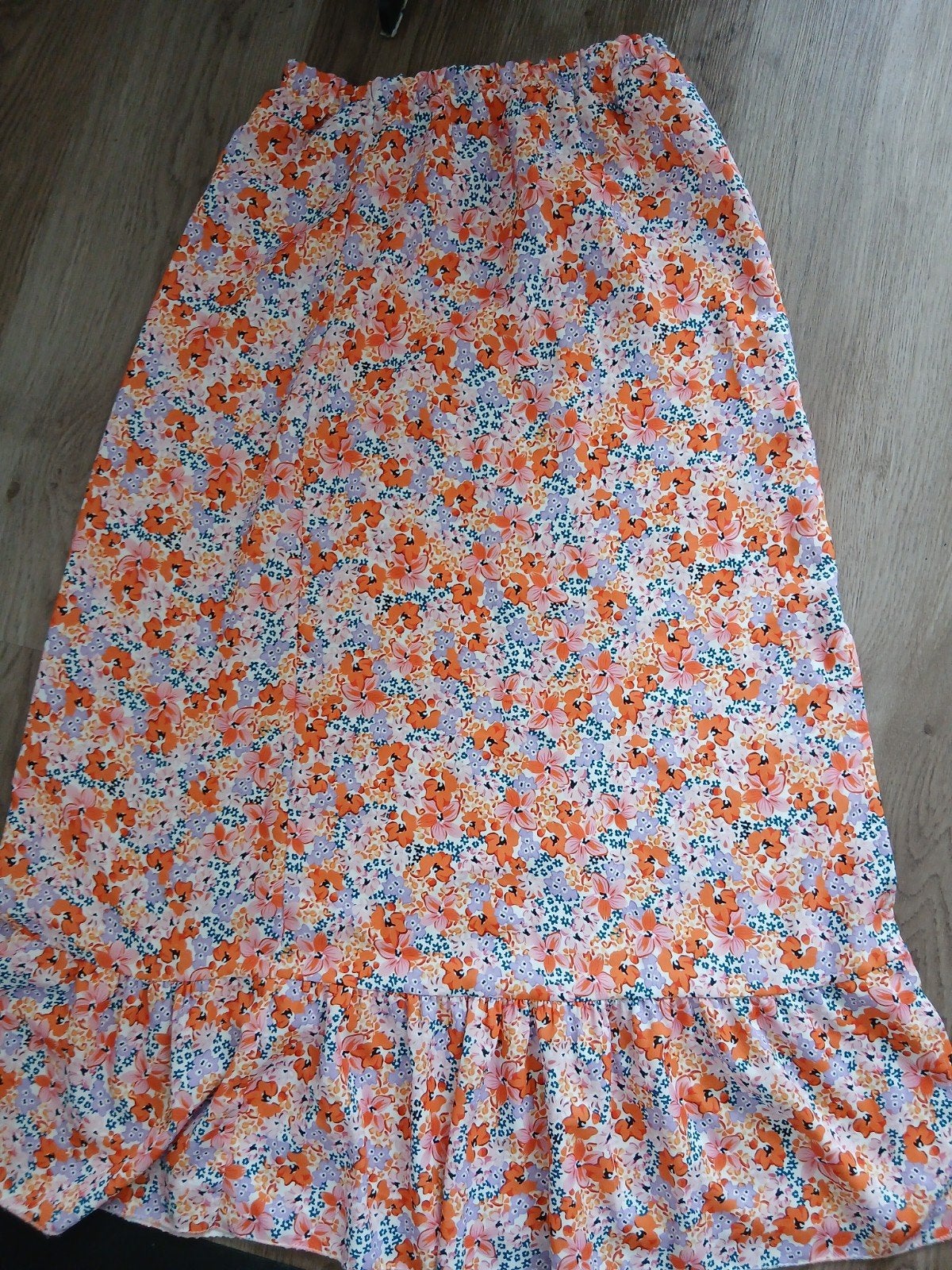 Bloemenprint maxi rok met ruches - Maat M, Kleding | Dames, Rokken, Ophalen of Verzenden