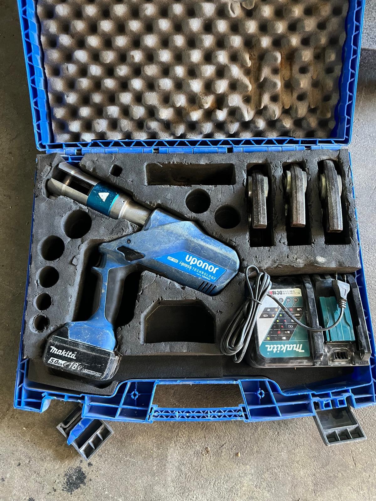 Uponor perstang, Ophalen, Zo goed als nieuw, Boor- en Schroefmachine