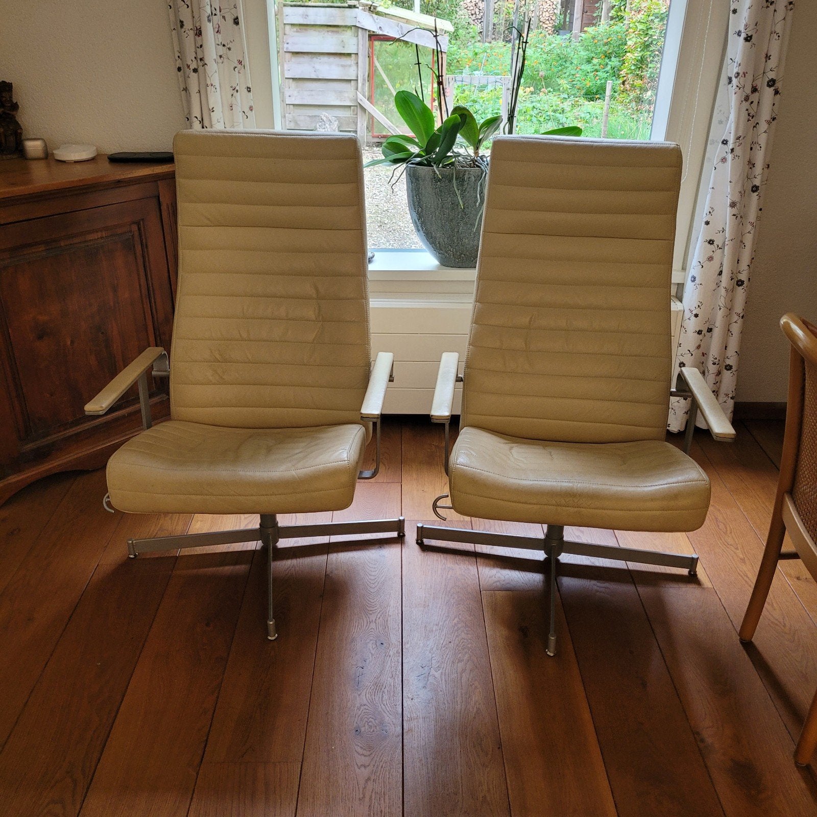 2 relax fauteuils, leren bekleding rondom, Ophalen, Gebruikt, 75 tot 100 cm, 50 tot 75 cm