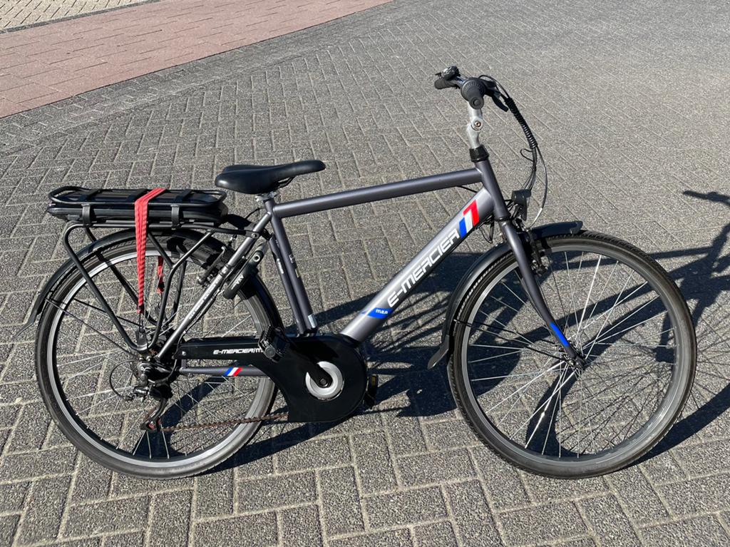 Jongens / Heren Elektrische Fiets E-Mercer 26 inch € 375,-, Fietsen en Brommers, Elektrische fietsen, Minder dan 47 cm, Ophalen