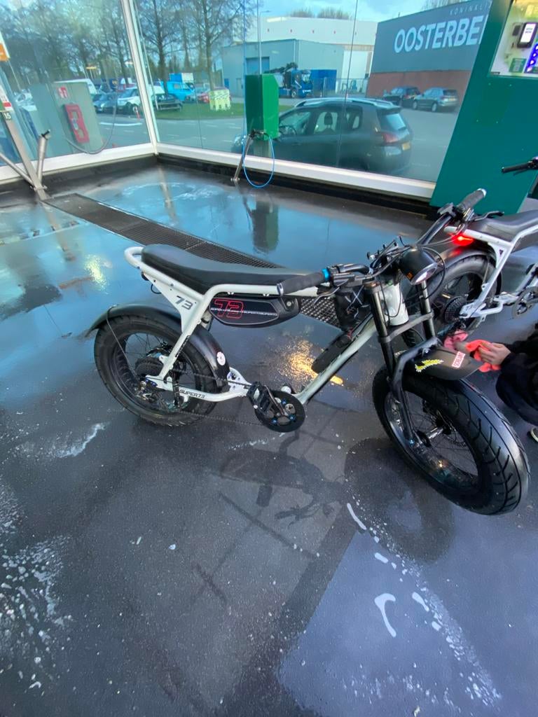 Super73 ZX met custom upgrades, Overige merken, Ophalen of Verzenden, Zo goed als nieuw, Minder dan 47 cm