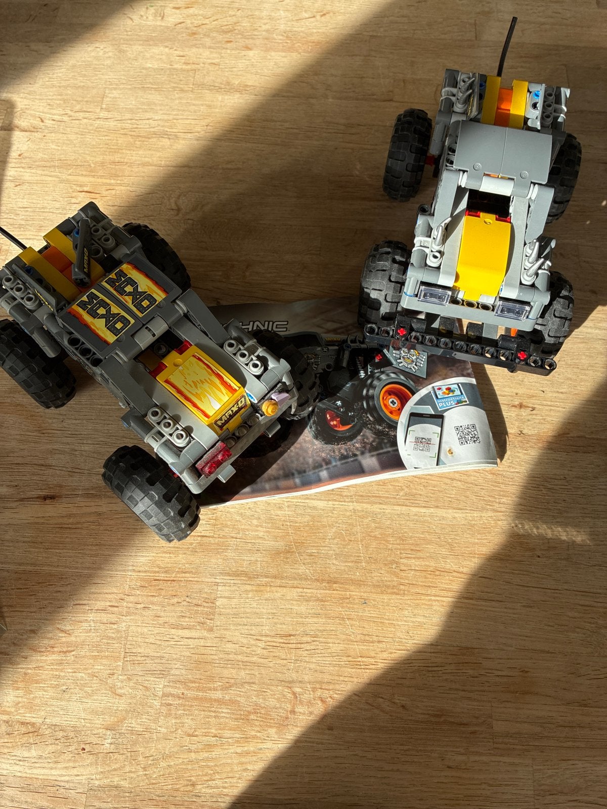 LEGO Technic Monster Jam Max-D 42119, Ophalen of Verzenden, Zo goed als nieuw, Overige merken