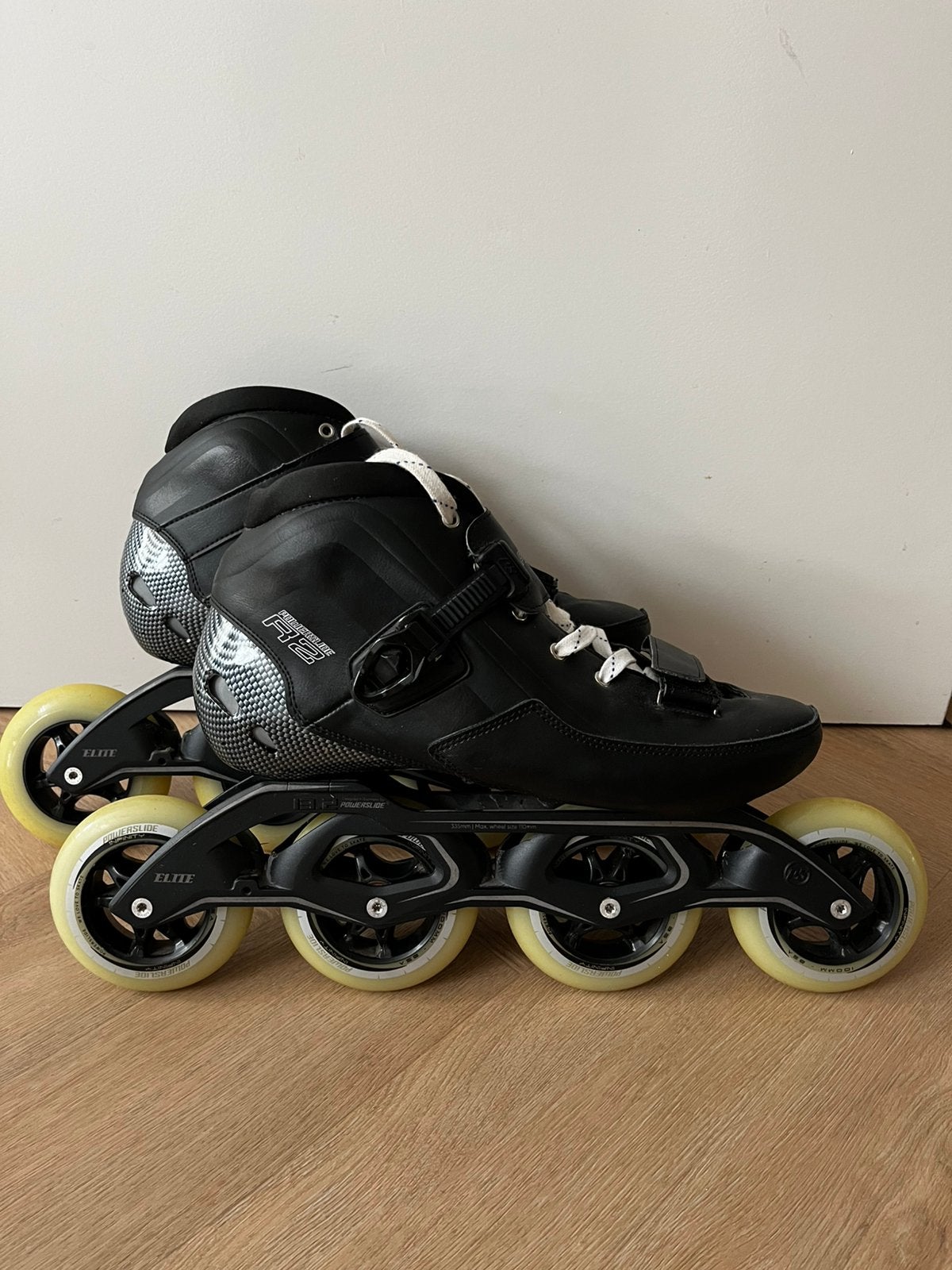 Powerslide R2 2022 maat 45, Ophalen, Zo goed als nieuw, Powerslide