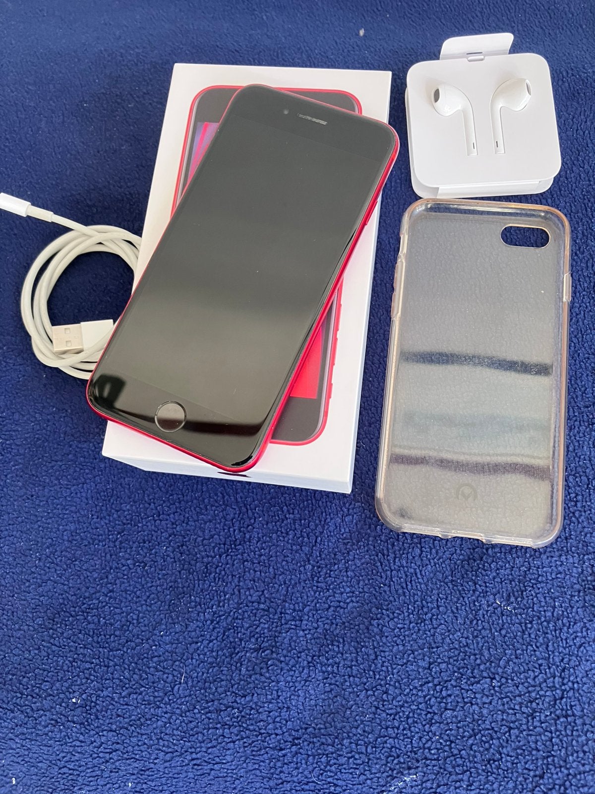 Smartphone | iPhoneSE2020 | Earpods, Zo goed als nieuw, 64 GB, Rood, IPhone 11