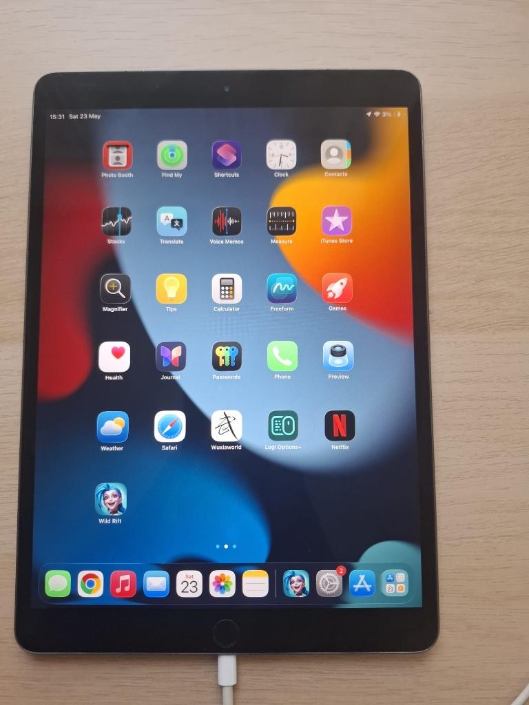 Apple iPad Air 3 (2019) 64GB Black Wifi en Cellular, Computers en Software, Apple iPads, 10 inch, Apple iPad Air, Ophalen of Verzenden