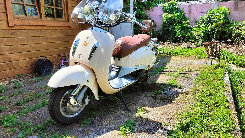 Killerbee Custom scooter, Fietsen en Brommers, Brommeronderdelen | Scooters, Ophalen, Gebruikt, Overige typen, Overige merken