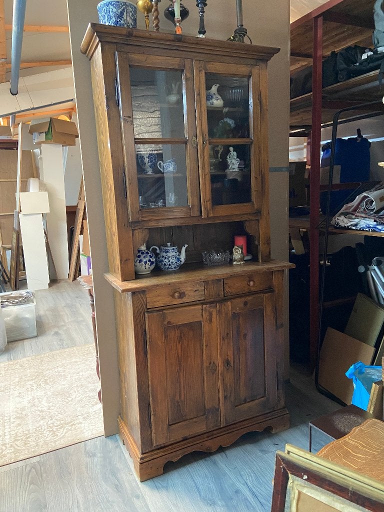 vitrinekast. 2 delen. 197x92x39 (HxBxD), Ophalen, Gebruikt, Met deur(en), 50 tot 100 cm