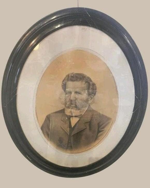 Antiek portret van een man in ovale lijst, Antiek en Kunst, Kunst | Tekeningen en Foto's, Ophalen