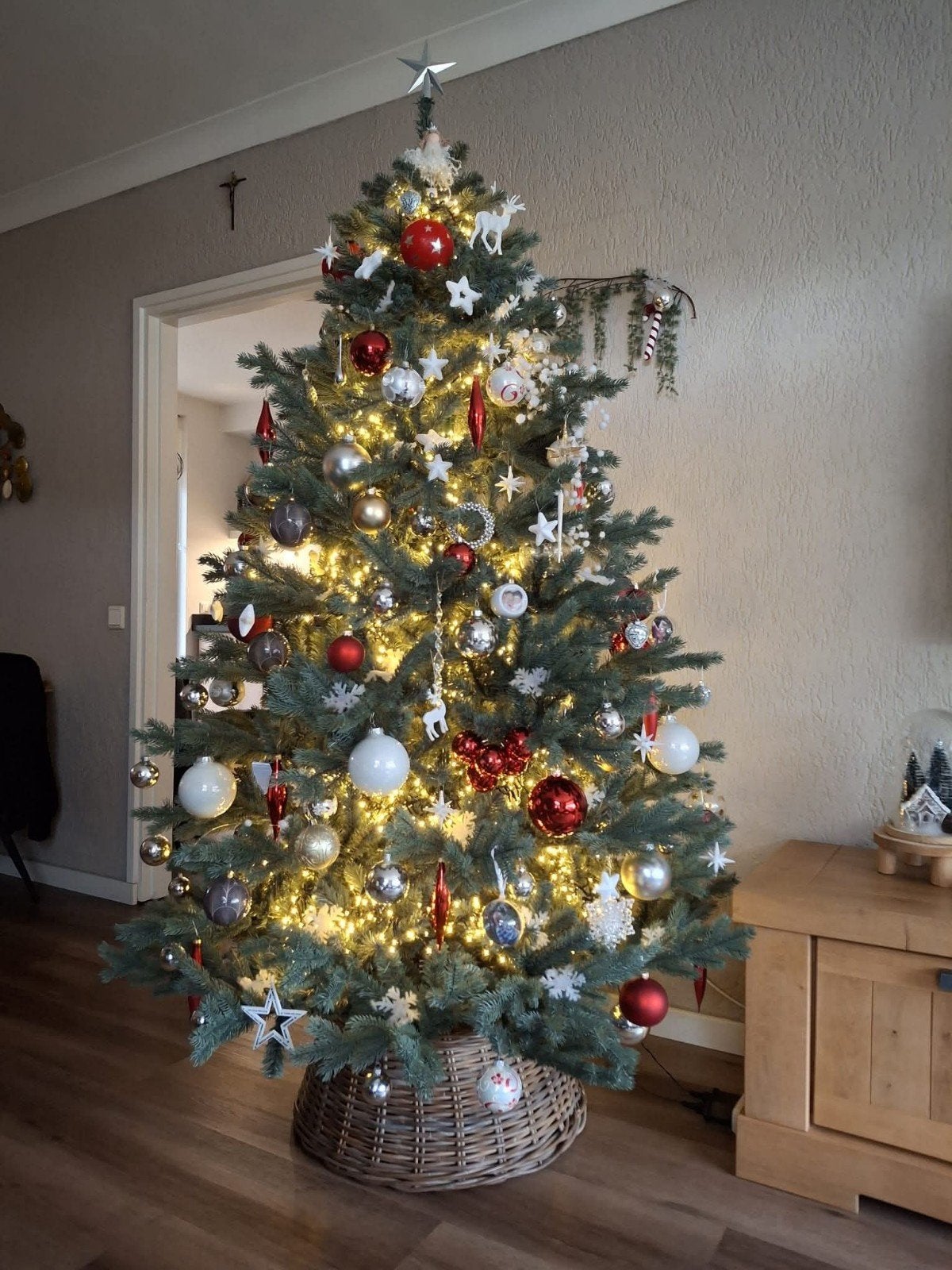 Te koop mooie kerstboom, Ophalen, Zo goed als nieuw