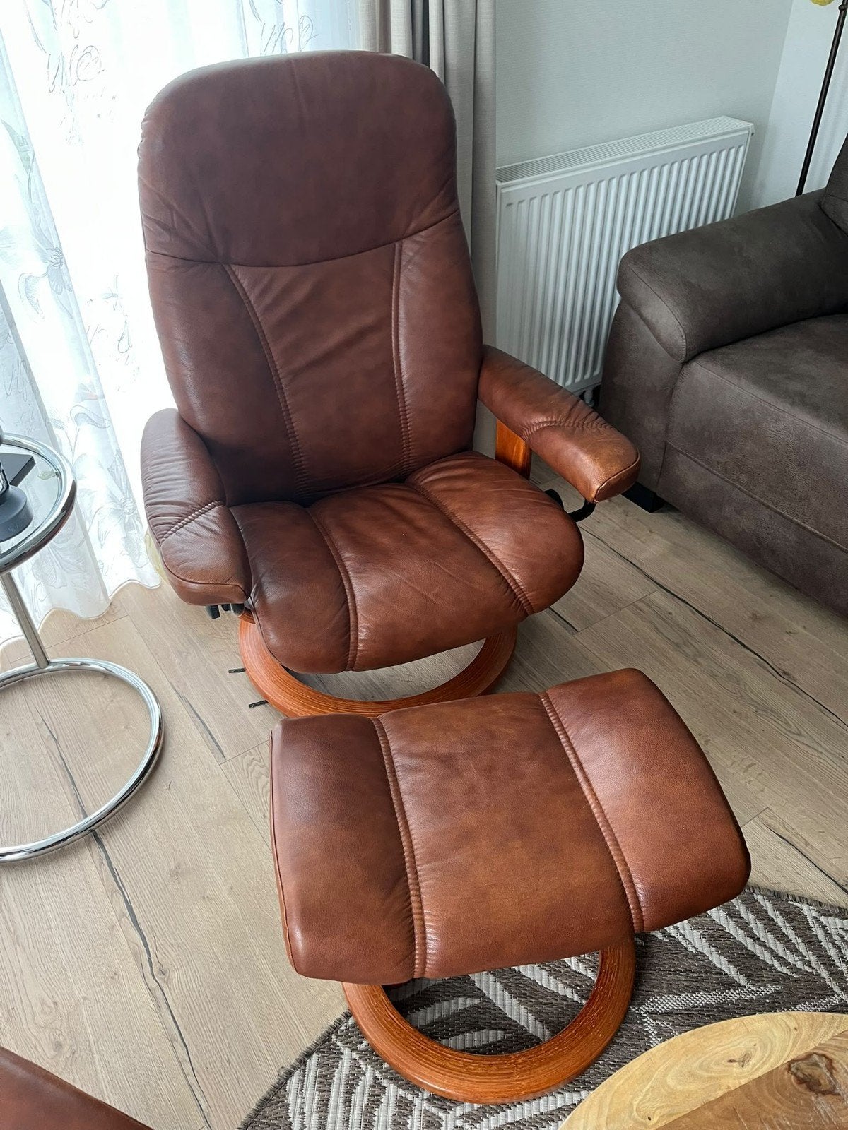 2 Lederen Relaxfauteuils met Voetenbank - Zo goed als nieuw, Ophalen of Verzenden, Zo goed als nieuw, Leer