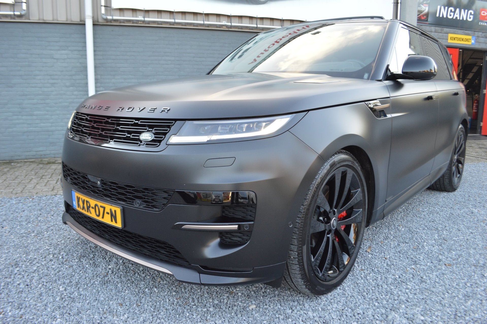 Land Rover RANGE ROVER SPORT 3.0 P550e Autobiography FULL PP, Auto's, Automaat, Dealer onderhouden, 670 km, Euro 6