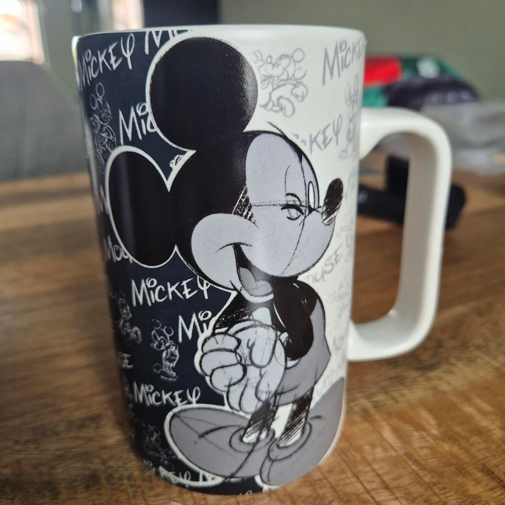 Mickey Mouse mok - Disneyland Parijs, Huis en Inrichting, Keuken | Keukenbenodigdheden, Overige typen, Ophalen of Verzenden, Zo goed als nieuw