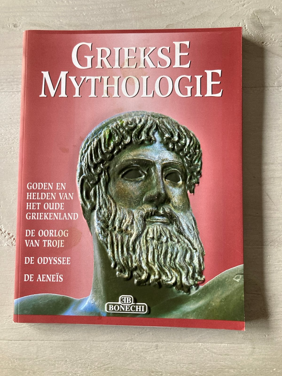 Griekse Mythologie: Goden, Helden, Troje, Odyssee, Aeneis, Ophalen of Verzenden, Zo goed als nieuw, Europa overig