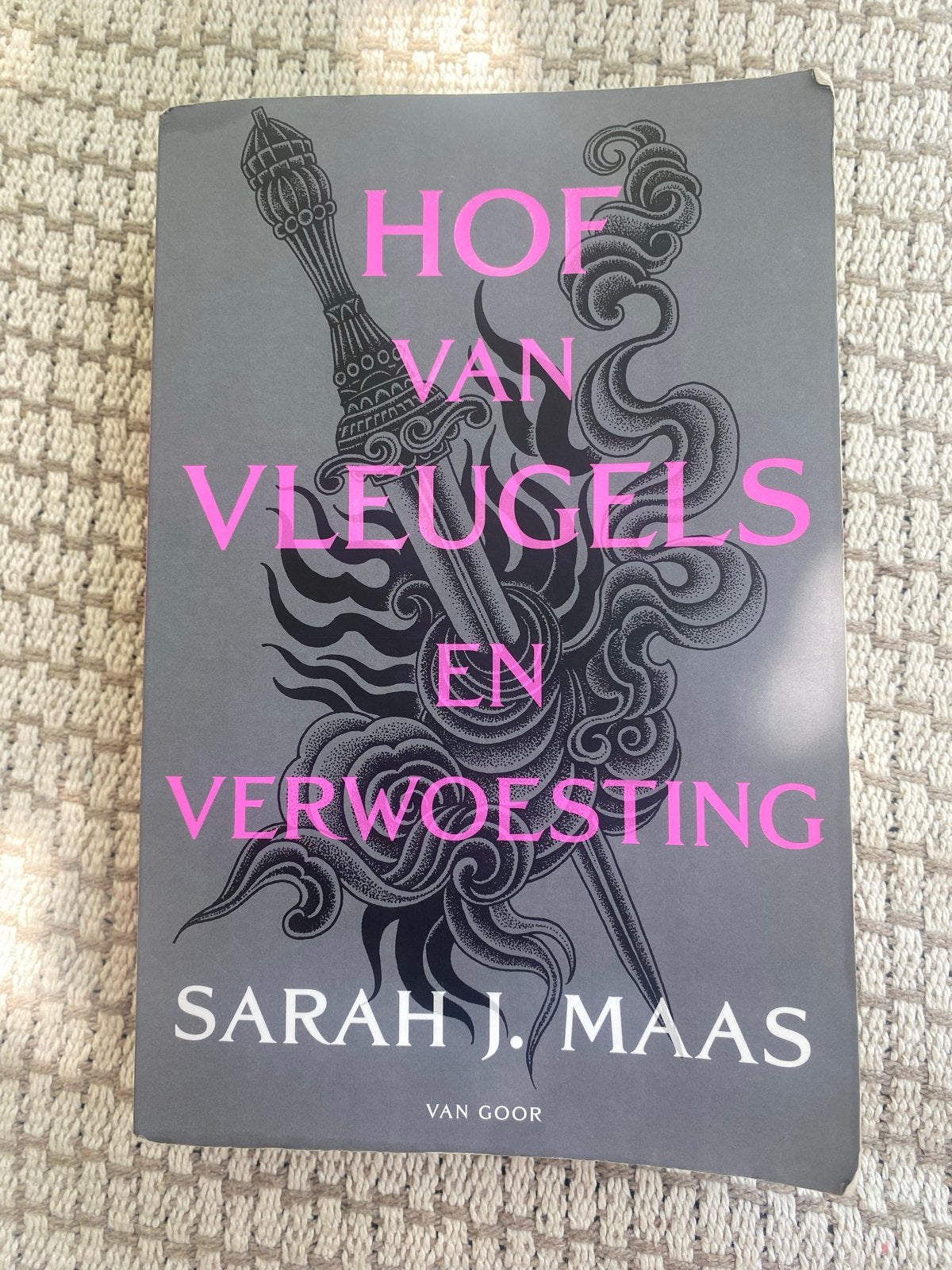 Hof van Vleugels en Verwoesting - Sarah J. Maas, Boeken, Fantasy, Ophalen of Verzenden, Gelezen