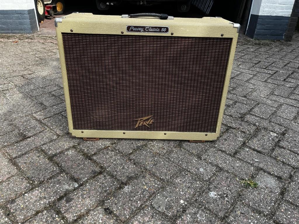 Peavey Classic 50 2*12 V30, Ophalen, Gebruikt, 50 tot 100 watt