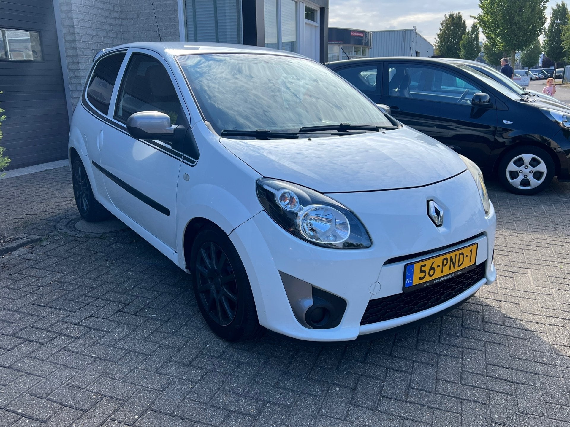Renault Twingo 1.2-16V Collection *Airco*LM velgen*, Gebruikt, 4 cilinders, 4 stoelen, Wit