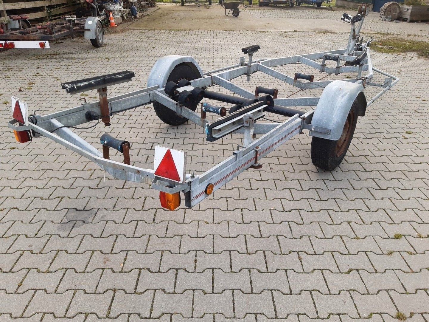 Grote geremde trailer, Minder dan 1500 kg, Gebruikt, -, Sloepentrailer