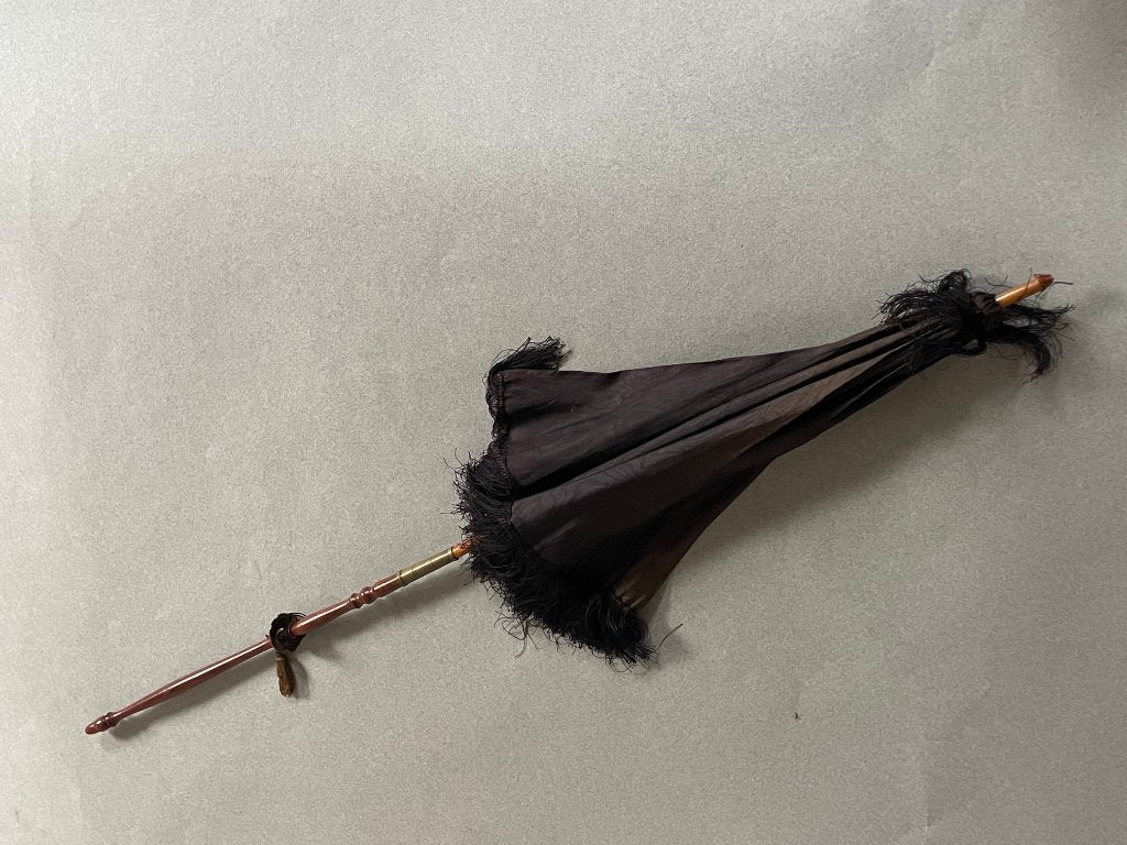Heel klein antiek parasolletje/parapluutje uit 1910/20, Antiek en Kunst, Curiosa en Brocante, Ophalen of Verzenden