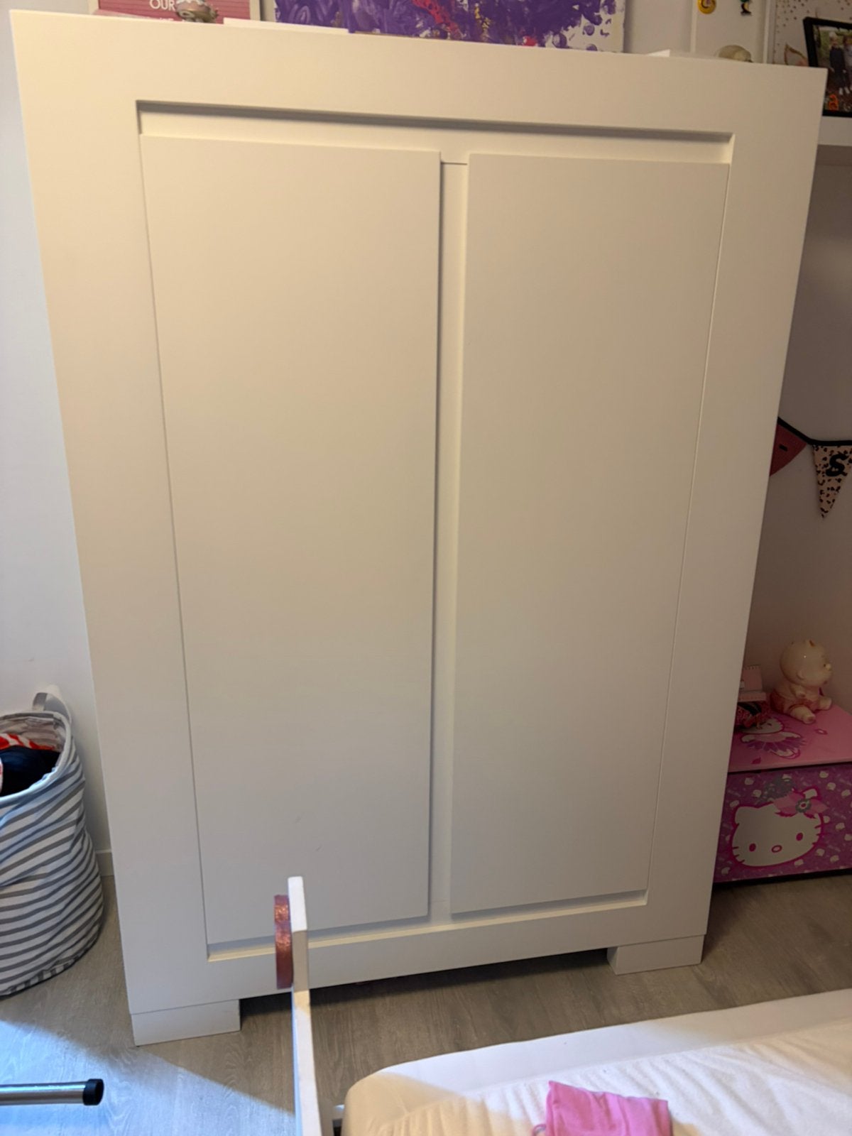 Witte linnenkast, Zo goed als nieuw, 150 tot 200 cm, 50 tot 75 cm, 50 tot 100 cm