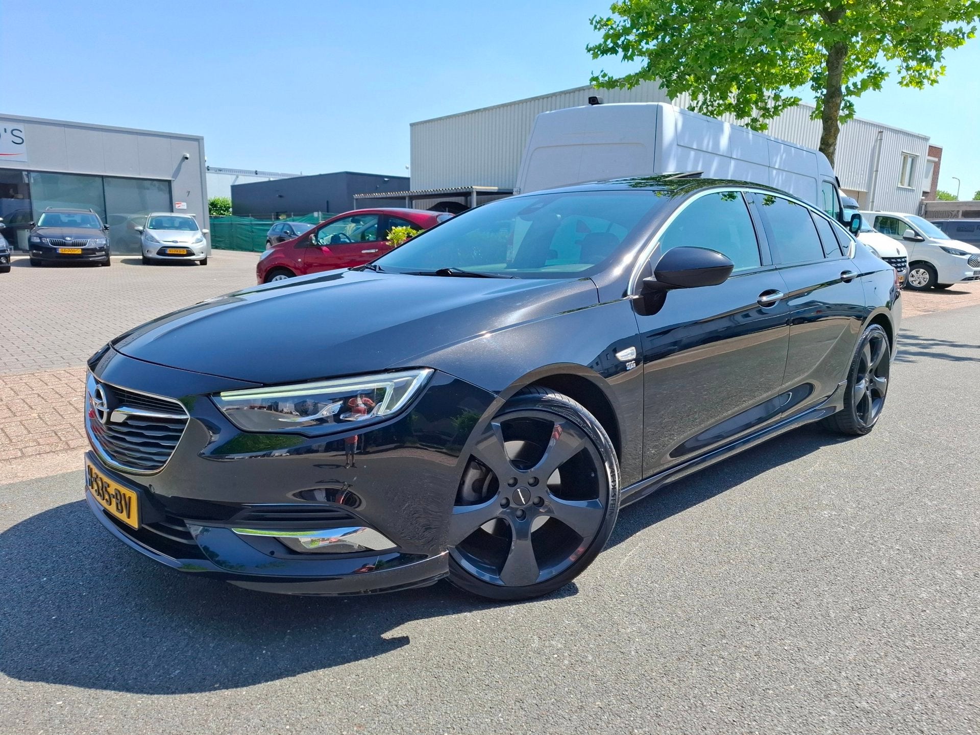Opel Insignia Grand Sport 1.6 Turbo Exclusive OPC FULL OPTIO, Auto's, Opel, Dealer onderhouden, 730 kg, Gebruikt, 4 cilinders