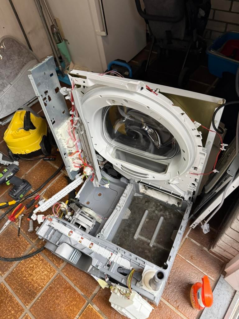 Witgoed reparatie & montage van groepenkast/elektra, 24-uursservice
