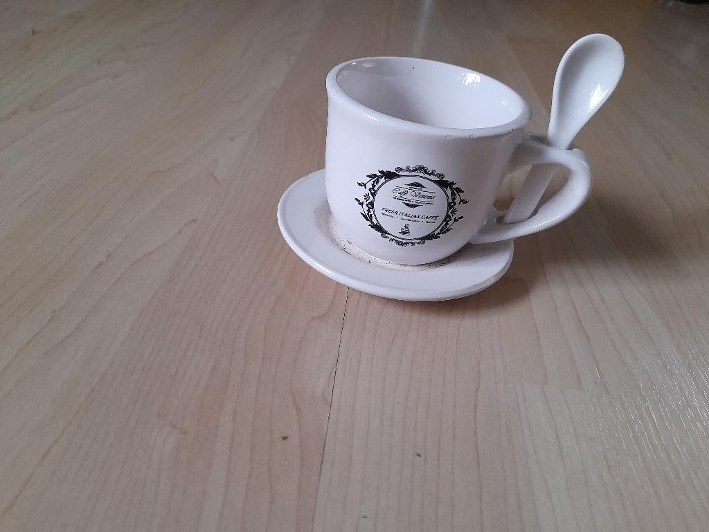 NIEUW KOPJE MET SCHOTELTJE er aan vast. Lepeltje in het oor, Ophalen of Verzenden, Nieuw