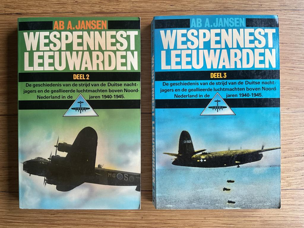 Wespenest Leeuwarden Deel 2 & 3 - AB A. Jansen, Boeken, Ophalen of Verzenden, Gelezen