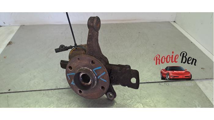 Fusee links-voor van een Peugeot 107, Gebruikt, -, -, Ophalen of Verzenden