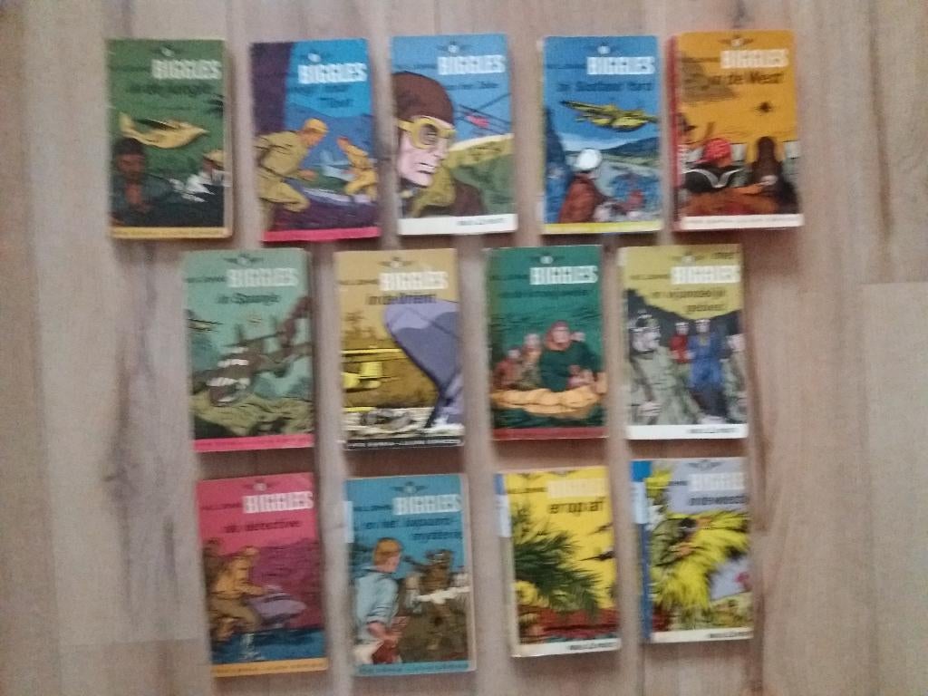 11 delen van de jeugdserie "Biggles", door : W.E. Johns., Boeken, Ophalen of Verzenden, Gelezen, W.E. Johns., Non-fictie