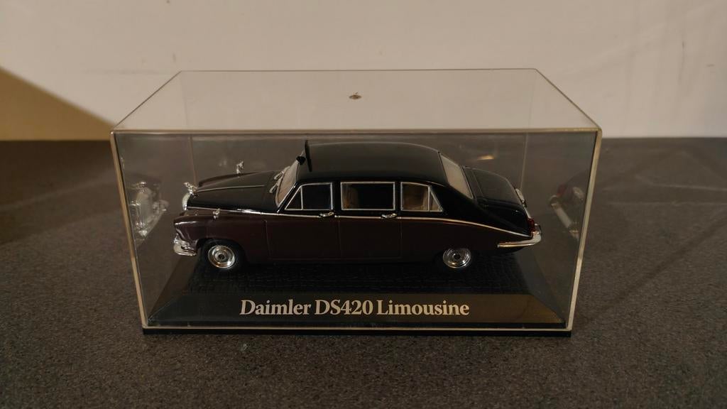 Daimler DS420 Limousine Modelauto, Hobby en Vrije tijd, Modelauto's | 1:43, Zo goed als nieuw, Auto, Overige merken, Ophalen of Verzenden
