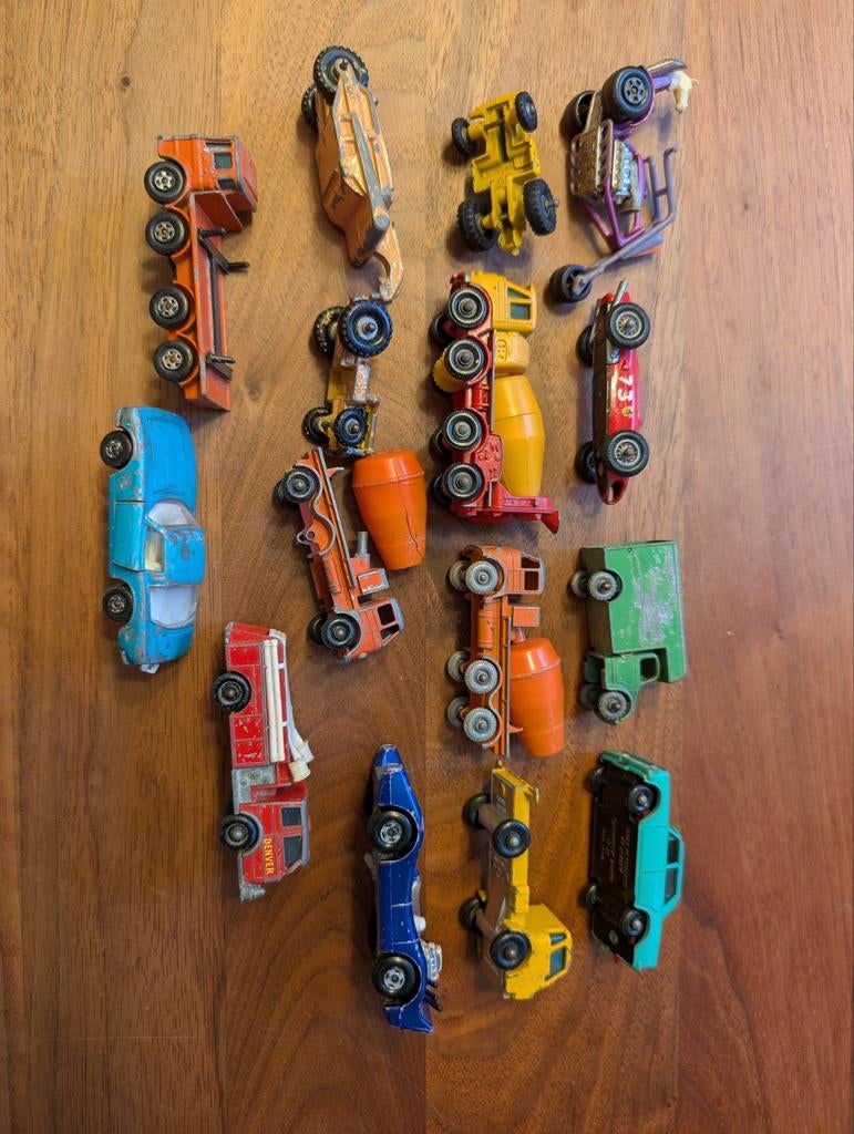 Diverse miniatuur autootjes, Ophalen, Gebruikt
