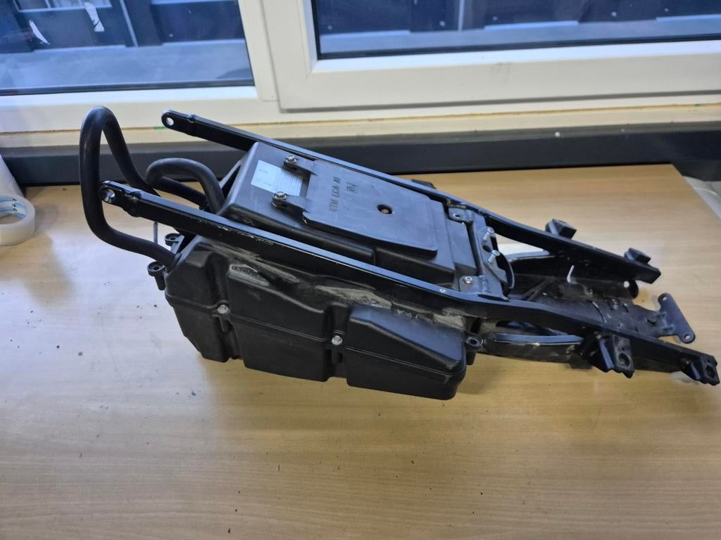 KTM Duke III 690 Subframe Achter met Luchtfilterbak, Ophalen of Verzenden, KTM, Info@ktm.com, Mattighofen, Austria