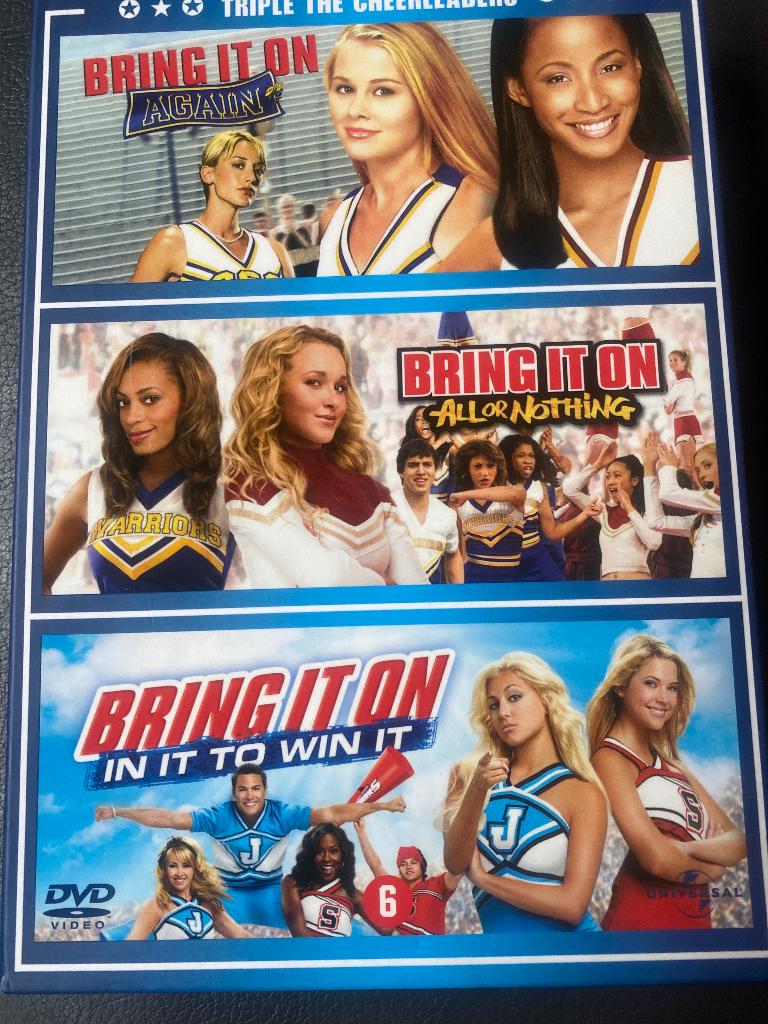 Bring It On : Triple The Cheerleaders ( 3 dvd box ), Ophalen of Verzenden, Zo goed als nieuw, Actiekomedie