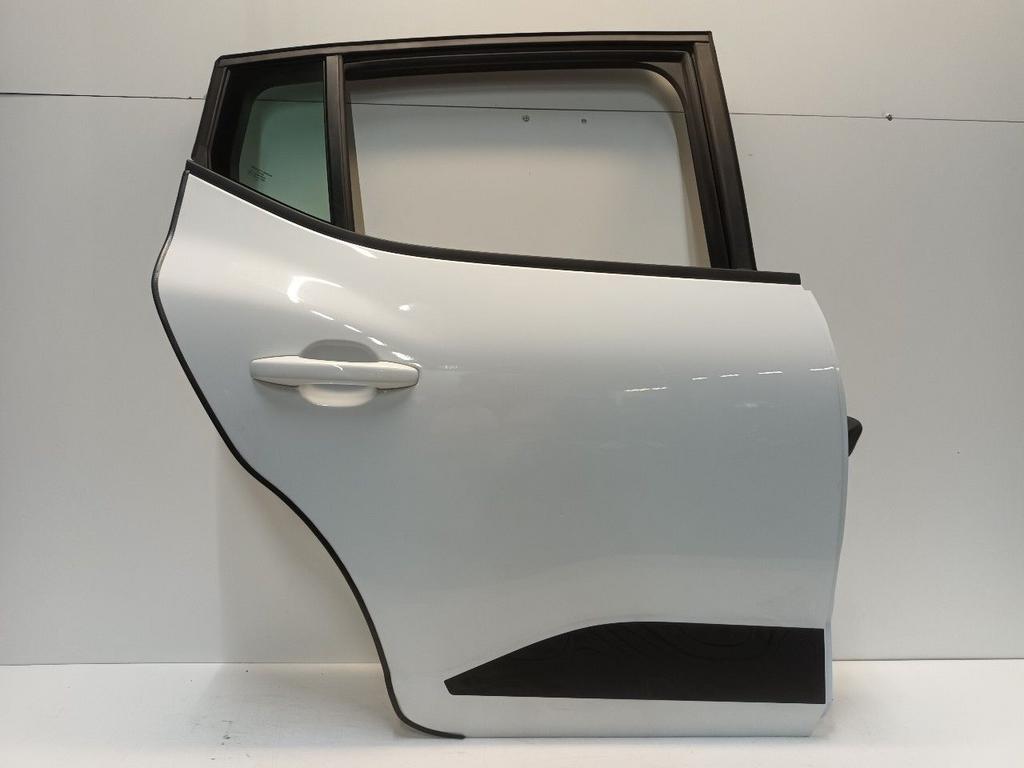 Portier rechts achter Dacia Sandero, Auto-onderdelen, Dacia, Onderdelen@venauto.nl, Van der Ven Autorecycling B.V., Gebruikt