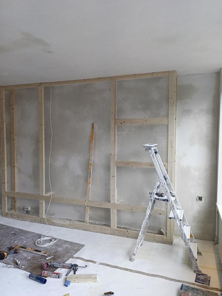 Foto 7 van STUCADOOR  SCHILDER  NODIG €15 M2