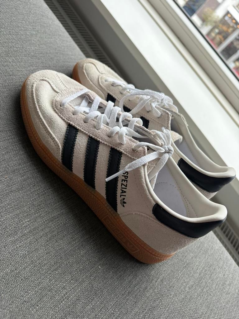 Adidas Spezial, Kleding | Dames, Schoenen, Zwart, Ophalen of Verzenden, Sneakers of Gympen, Zo goed als nieuw