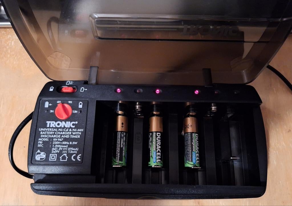 Tronic Batterij lader (nieuw in doos), Audio, Tv en Foto, Ophalen of Verzenden, Nieuw