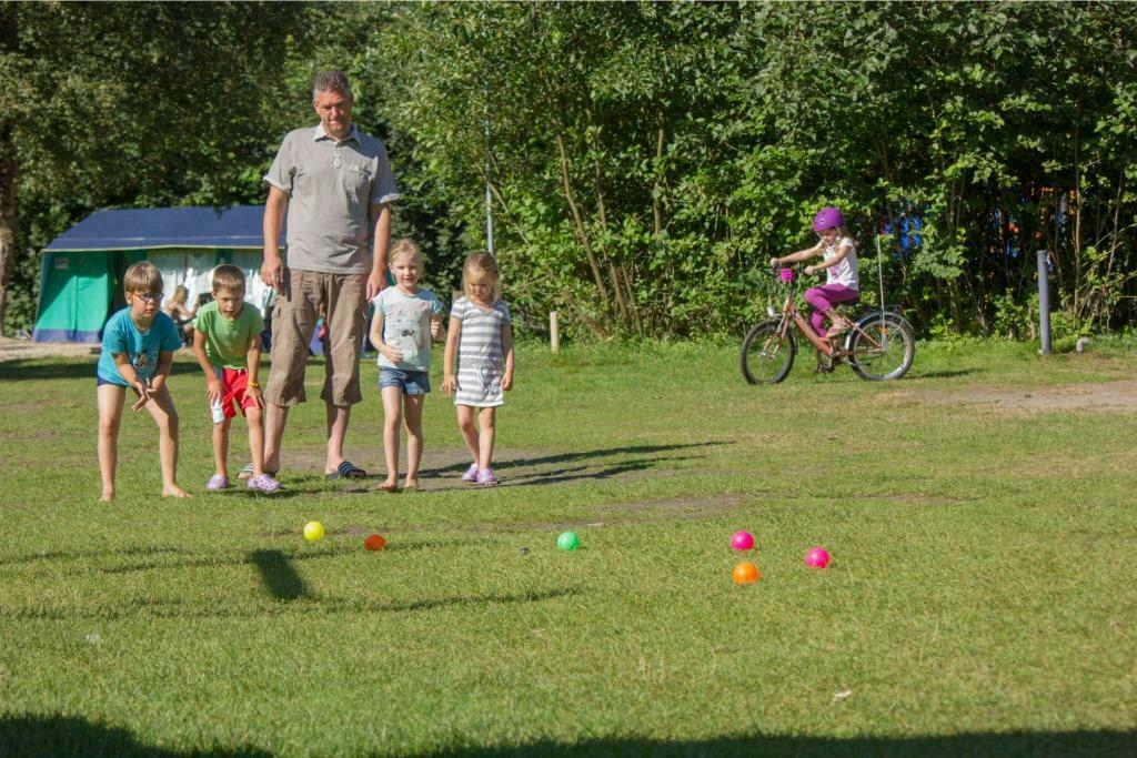 Voor- seizoenplaatsen - Vakantiepark Bergumermeer, Vakantie, Rolstoelvriendelijk, Aan meer of rivier, Recreatiepark