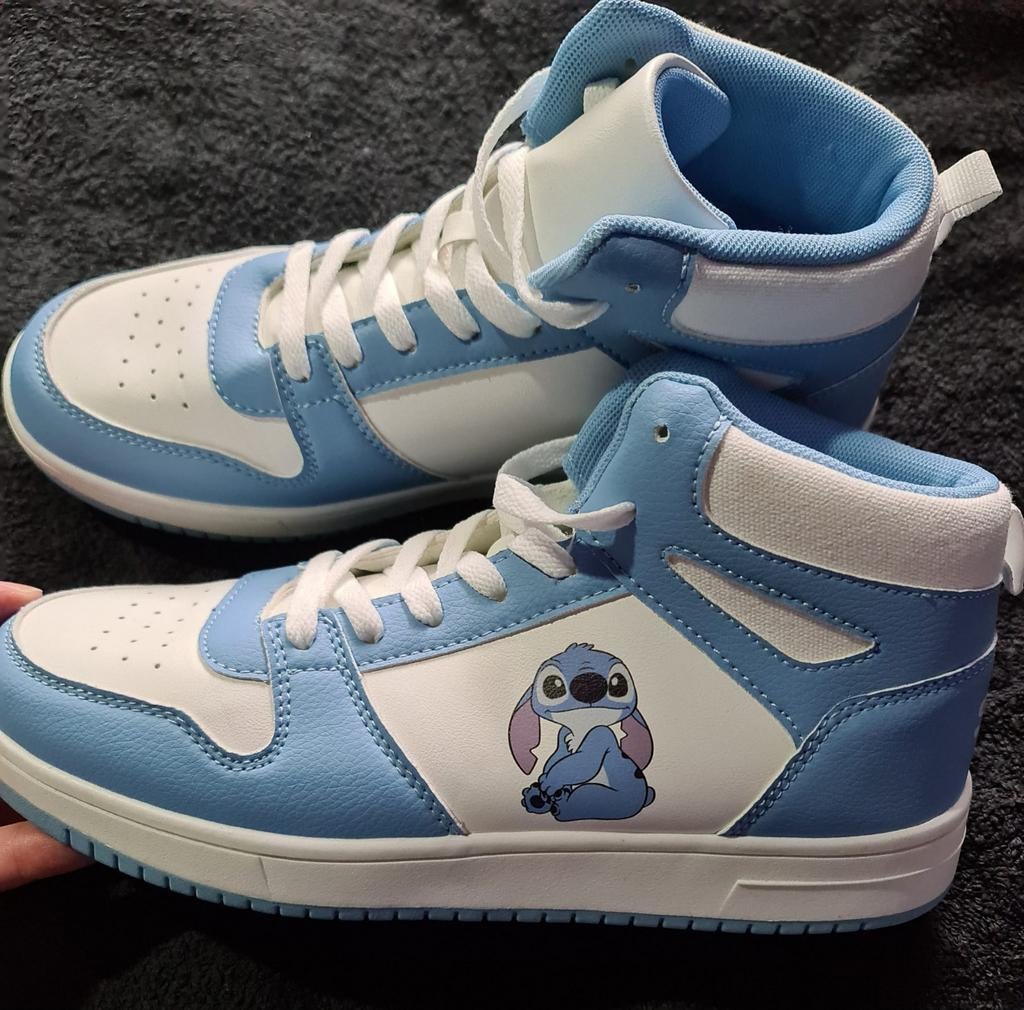 Mooi paar Nieuwe Stitch Sneakers Maat 41 - Wit/ Lichtblauw., Kleding | Dames, Disney, Verzenden, Wit, Nieuw