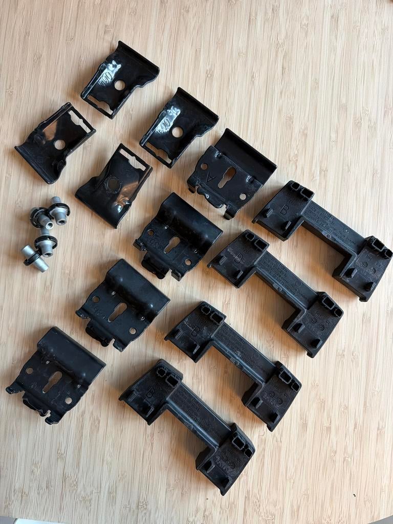 Thule Dakdrager Voet Set (186010), Auto diversen, Dakdragers, Ophalen of Verzenden, Gebruikt