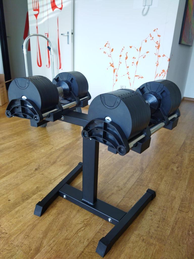 Verstelbare Dumbells set: 32kg+stand.Laagste prijsgarantie!!, Sport en Fitness, Nieuw, Ophalen of Verzenden, RTM Trading, Nieuwe Langeweg 139